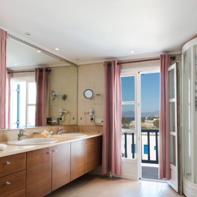 poseidon-hotel-suites-mykonos-town